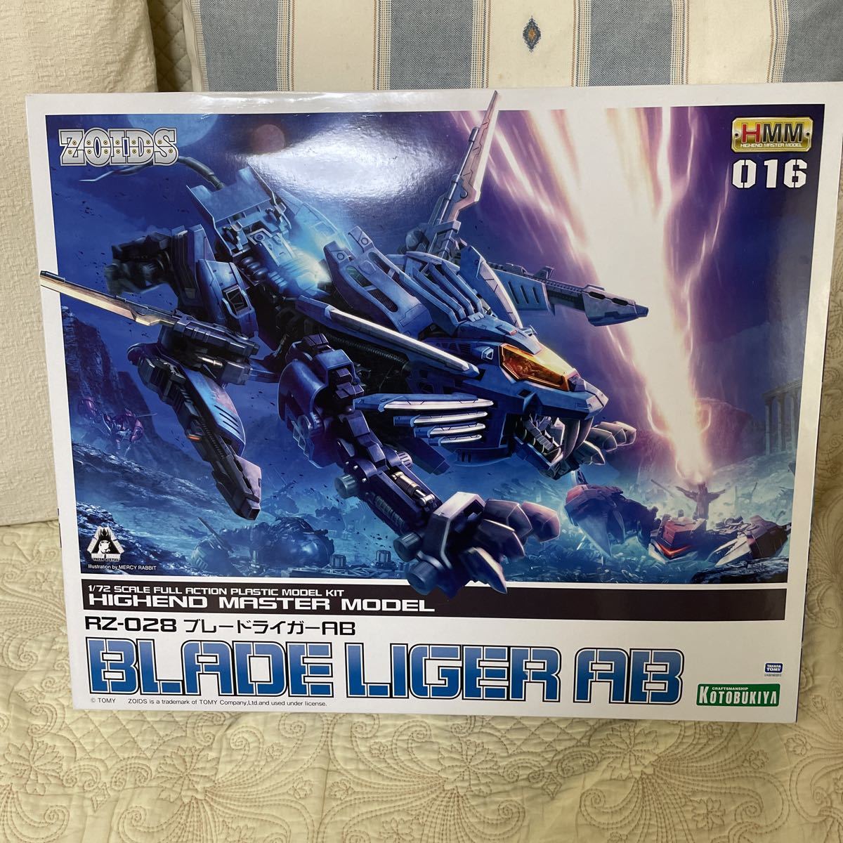 コトブキヤ ZOIDS HMM 016 RZ-028 ブレードライガーAB 1/72 スケール