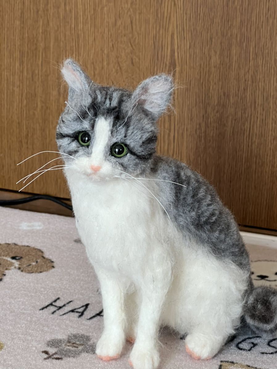 羊毛フェルト サバ白 ネコちゃん 羊毛フェルト 売買されたオークション情報 Yahooの商品情報をアーカイブ公開 オークファン Aucfan Com