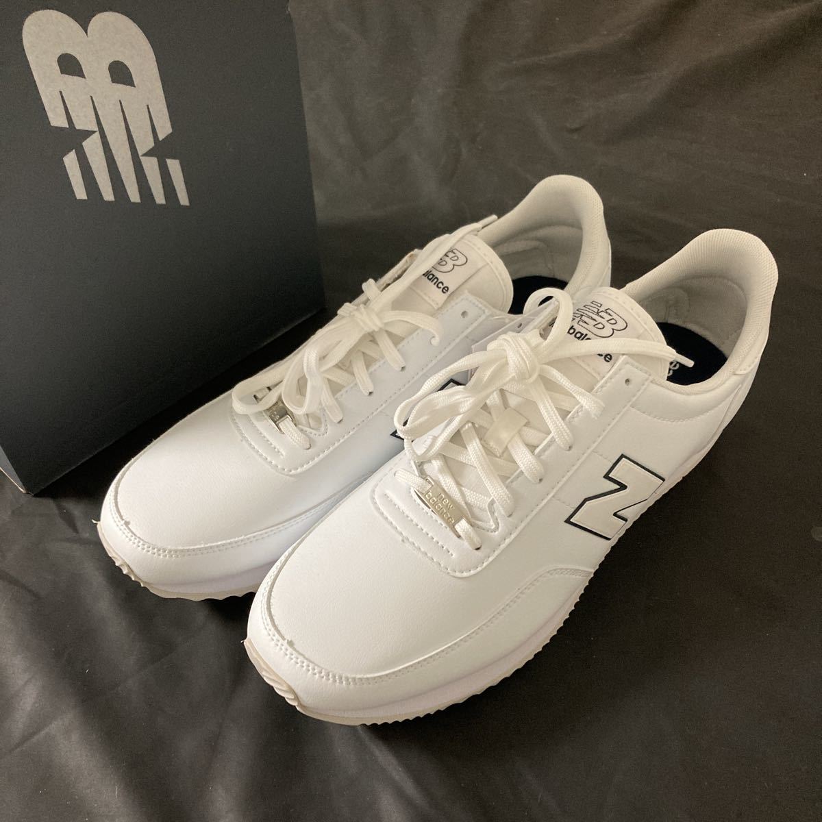 新品未使用品 大人気！ニューバランス（new balance）メンズスニーカー 