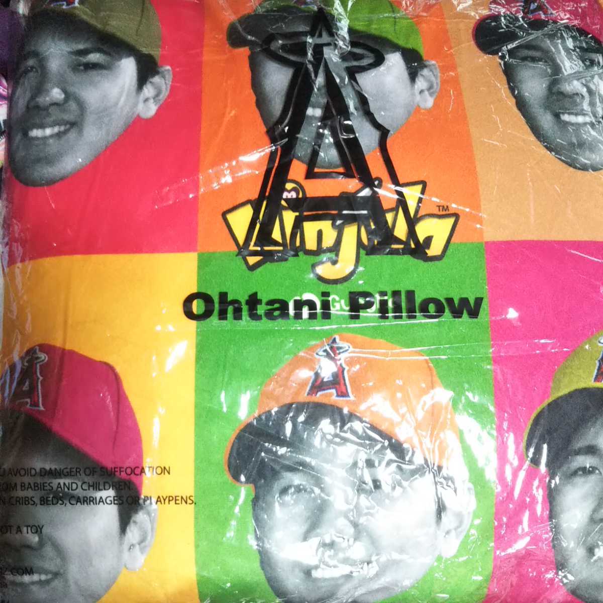 人気，セール 大谷翔平 球場配布 顔だらけ 枕/pillow(メジャーリーグ)｜売買されたオークション情報、yahooの商品情報をアーカイブ公開 - オークファン メジャーリーグ