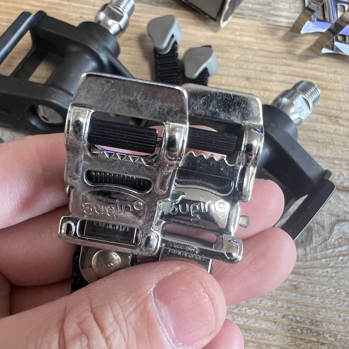 レア 箱付き 新品未使用 SUGINO75 スギノ75 CHCD カーボンペダルセット