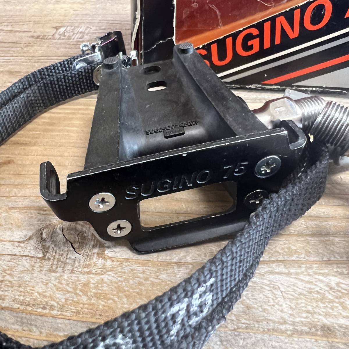レア 箱付き 新品未使用 SUGINO75 スギノ75 CHCD カーボンペダルセット