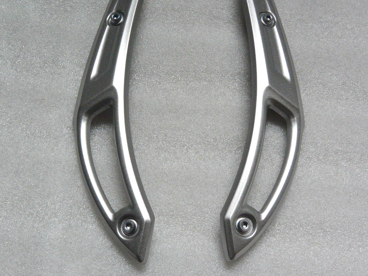 2017 VMAX1700 新車外し リアフェンダーサイドカバー左右 2S3 RP22J V 