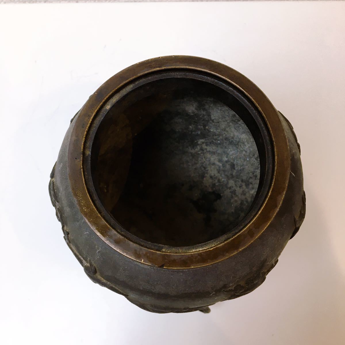 中古】金工師 剛信造 高岡銅器 銅製 兎摘群鶴波浮彫龍足 共箱 香炉 蝋