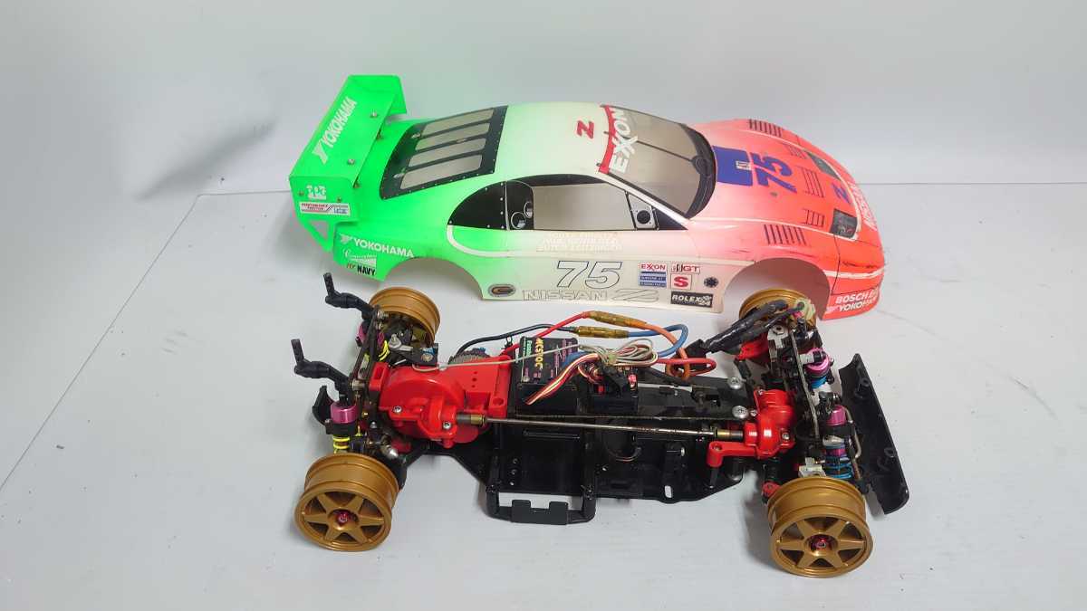 □希少 タミヤ 1/10 RC NISSAN 300ZX レーシングカー TA01 4WD