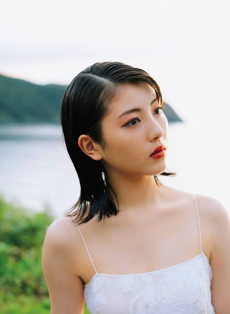 未使用 高画質 浜辺美波 写真 L判サイズ 厳選105枚 (写真)｜売買された