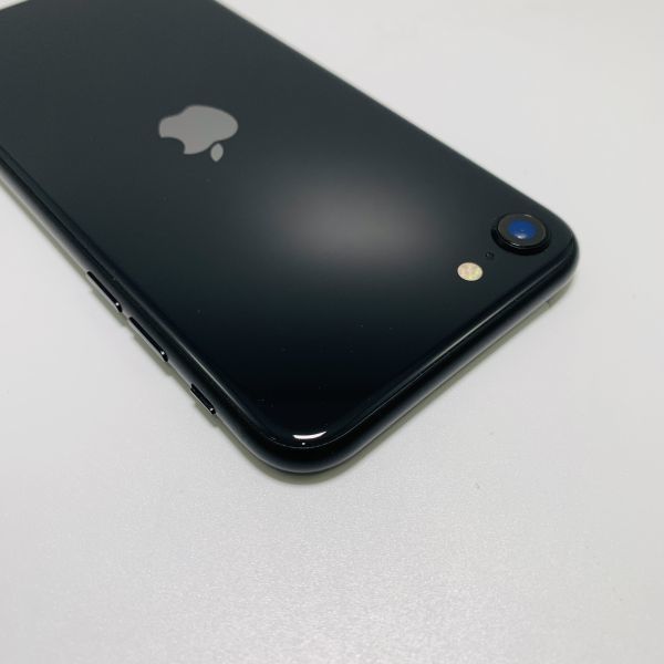iPhoneSE2 ブラック 128GB iPhoneSE2 第2世代 ブラック 128GB 本体 SIMフリー◇330-6