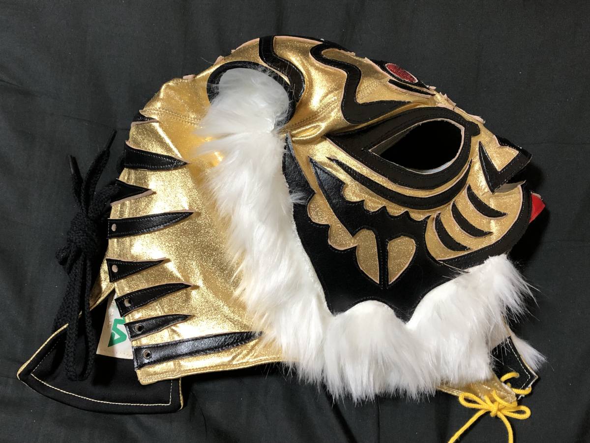 タイガーマスク 初代タイガーマスク 猛虎伝説 佐山サトル 新日本プロレス
