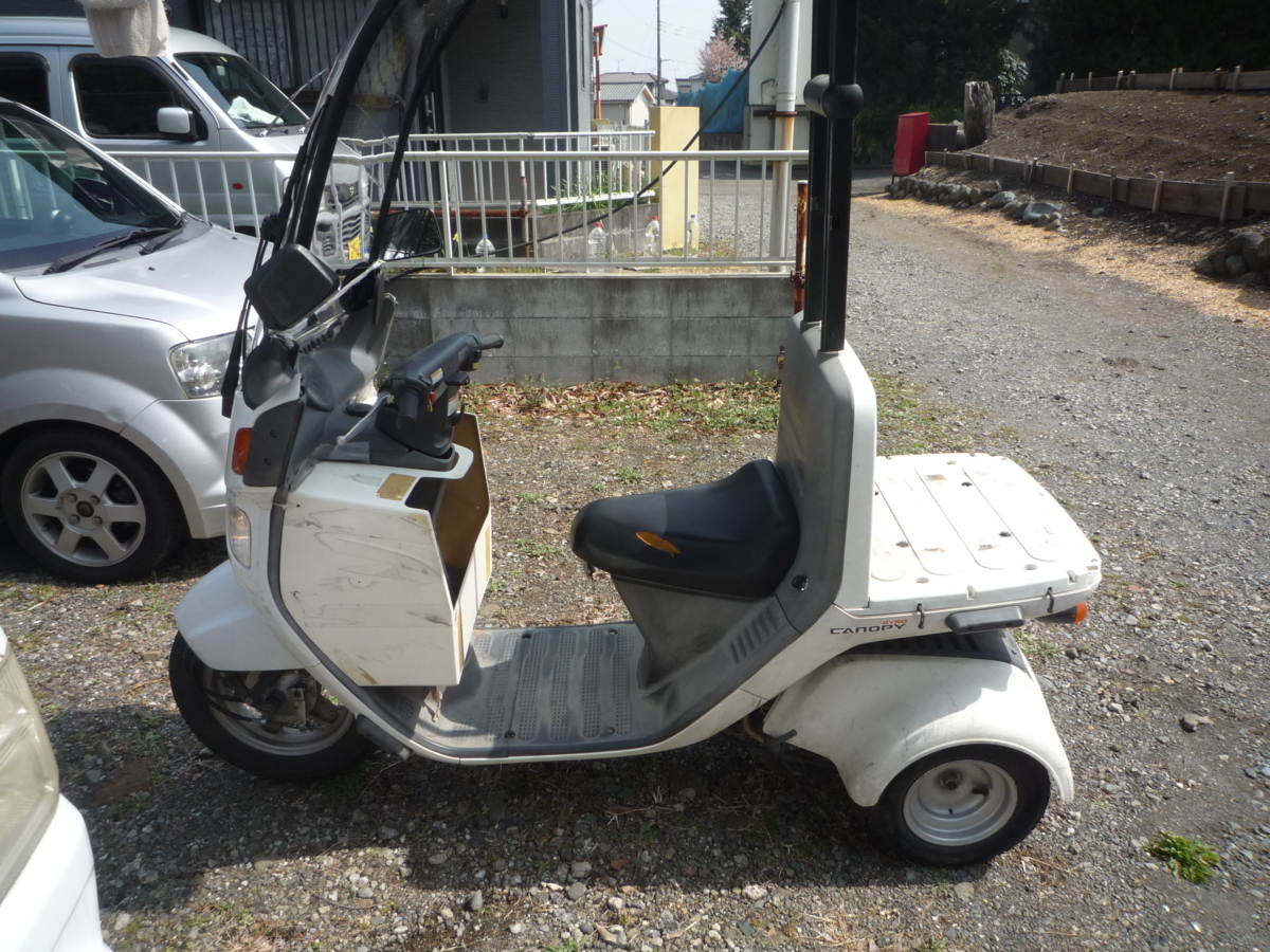 ジャイロキャノピーFI TA03 現状車両 エンジンかかりますがジャンク 