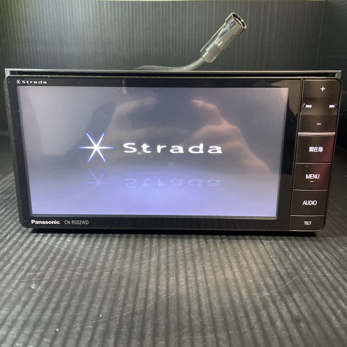 CN-RS02WD パナソニック Panasonic ストラーダ 地デジ 1748] 2026年