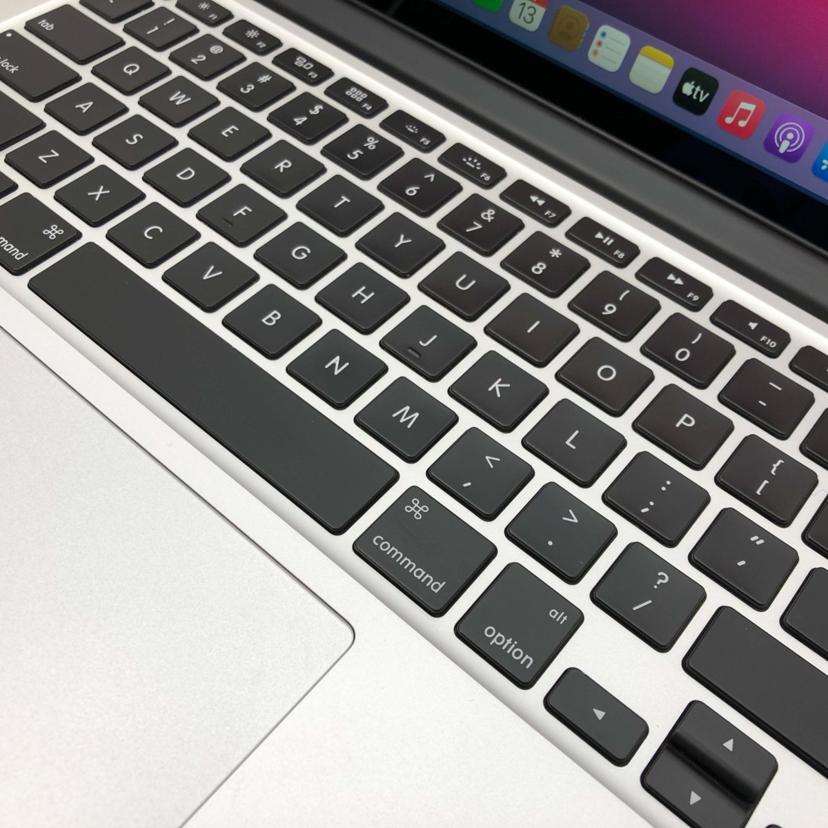 MacBook Pro Apple Retina 13-inch with Display Early - (13-inch 
