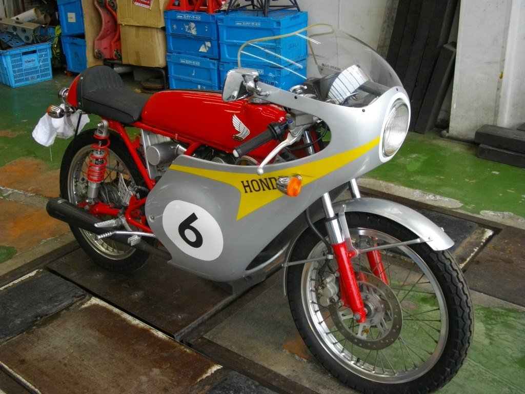 T 埼玉発 ホンダ ドリーム50 84ccボアアップ 6速クロスミッション 乾式クラッチ Hrcアルミフェンダー ヨシムラ サイクロン マン島tt 51cc 125cc 売買されたオークション情報 Yahooの商品情報をアーカイブ公開 オークファン Aucfan Com