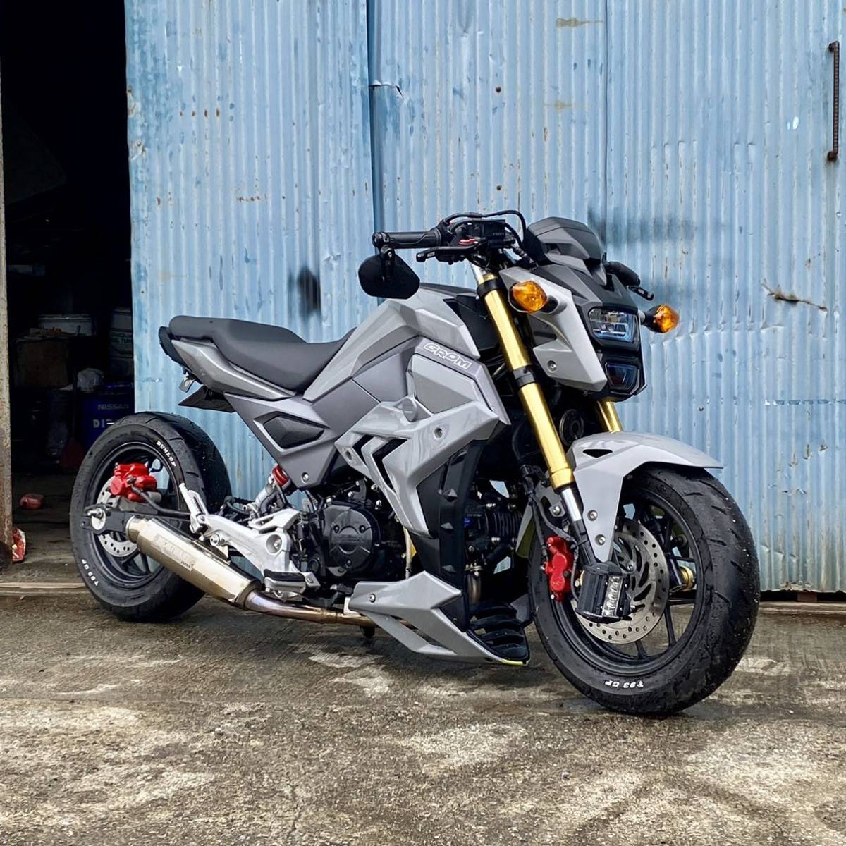 ホンダ グロム JC61後期カスタム ローダウン ロンスイ GROM Z125pro