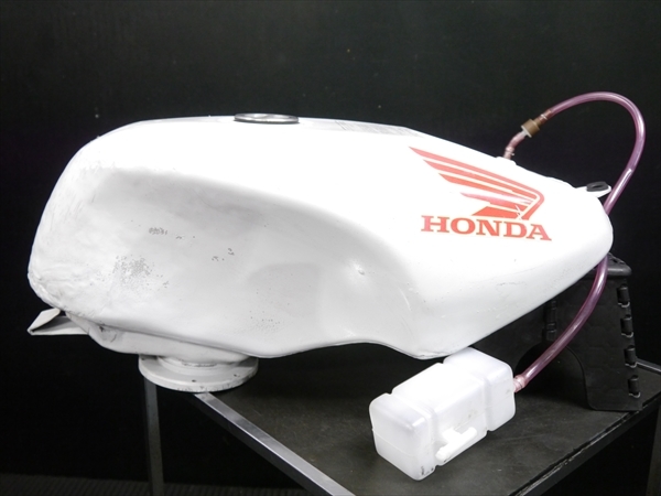 Nsf250r Nx7より 純正 アルミ ガソリン フューエル タンク Assy タンクキャップ付き Rs125 エイプ モンキー ヨシムラ Over Www Shoppingdasbaterias Com