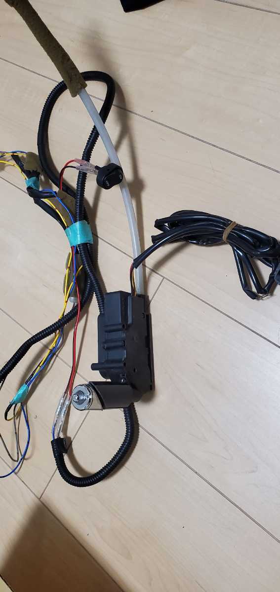 最新作，限定セール 30 31 セルシオ後期 コーナーポール 激レア ポール キャップ 動作確認OK(トヨタ用)｜売買されたオークション情報、yahooの商品情報をアーカイブ公開 - オークファン トヨタ用