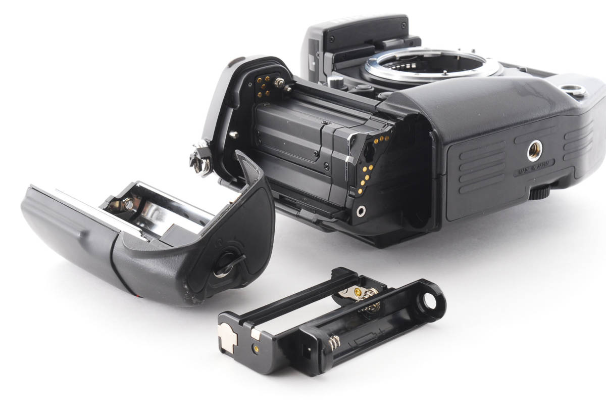 ニコン NIKON F4s フィルムカメラ ボディ DP-20 MB-21