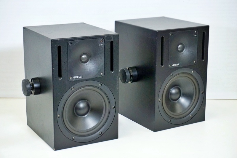 GENELEC パワードモニタースピーカー シリアル連番△1030A 中古△月内