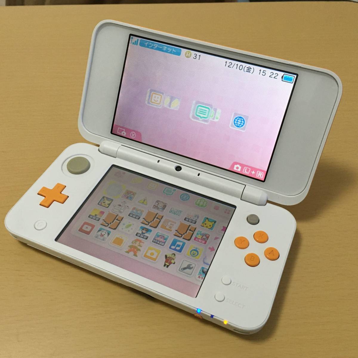 New ニンテンドー 2DSLL本体 ソフト5本 LL Newニンテンドー2DS ホワイト×ラベンダー ブラック ゲーム機本体 ニンテンドー2DSLL