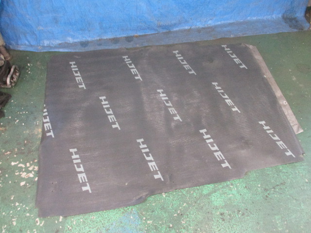 324568★S321V/ハイゼット バン【純正】カーゴマット★荷台★中古★