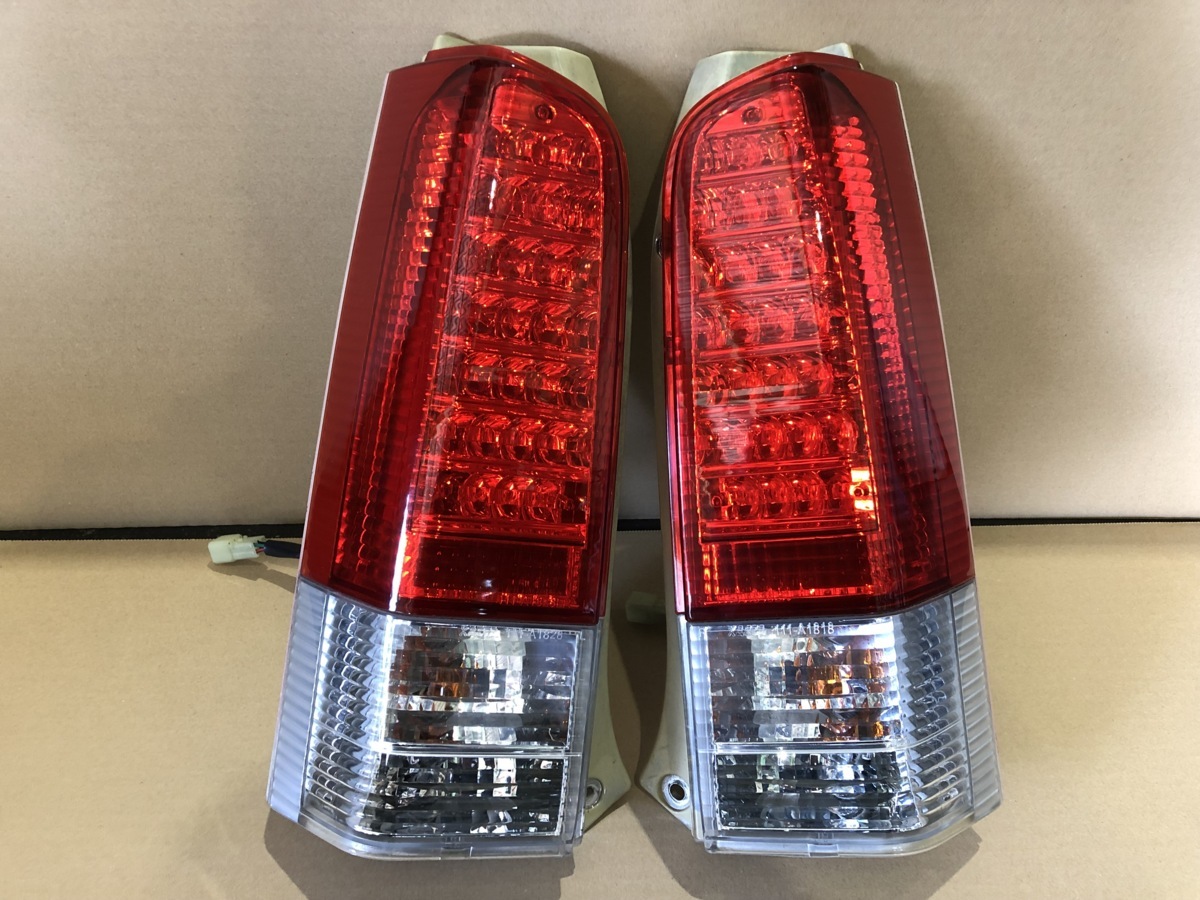 ワゴンR TA-MC22S LED テールライト コンビ 左右セット 中古01317.1
