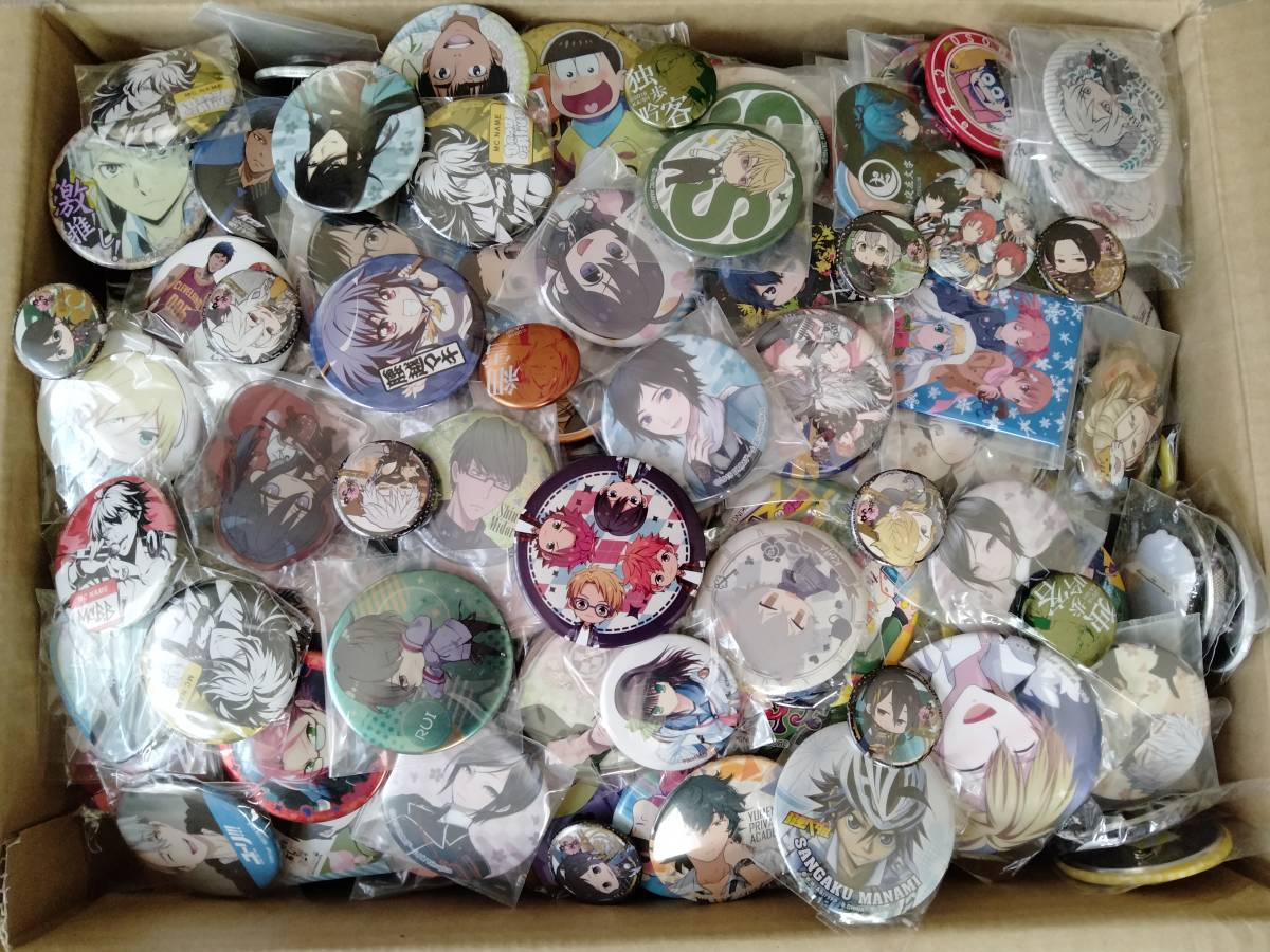漫画 アニメ 缶バッジ 大量 まとめ売り グッズ ノンジャンル 雑貨 3