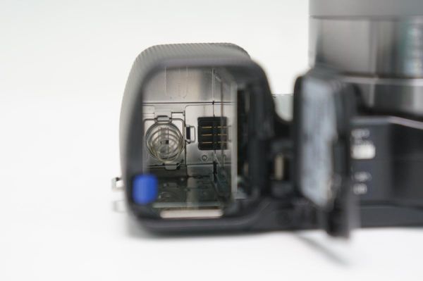 SONY ミラーレス デジタル一眼カメラ α NEX-5 レンズキット(18-55mm) 000W021 SONY α NEX-5 レンズ:SEL16F28 (ソニー) 品