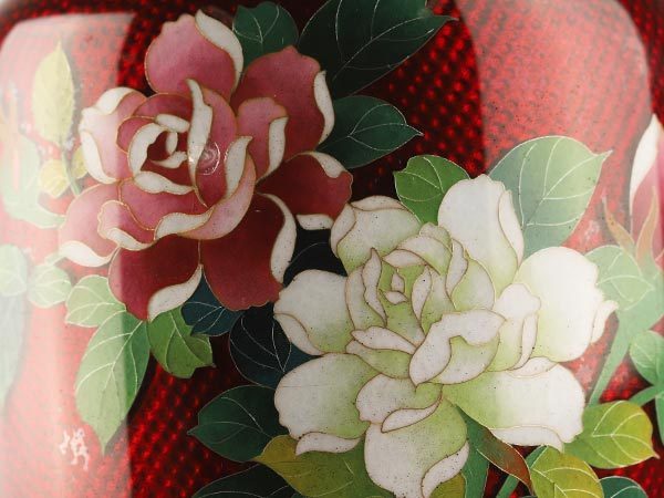 花瓶 中国美術 宝物 公式 牡丹唐草 有線七宝 草花吉祥文様 骨董 古玩