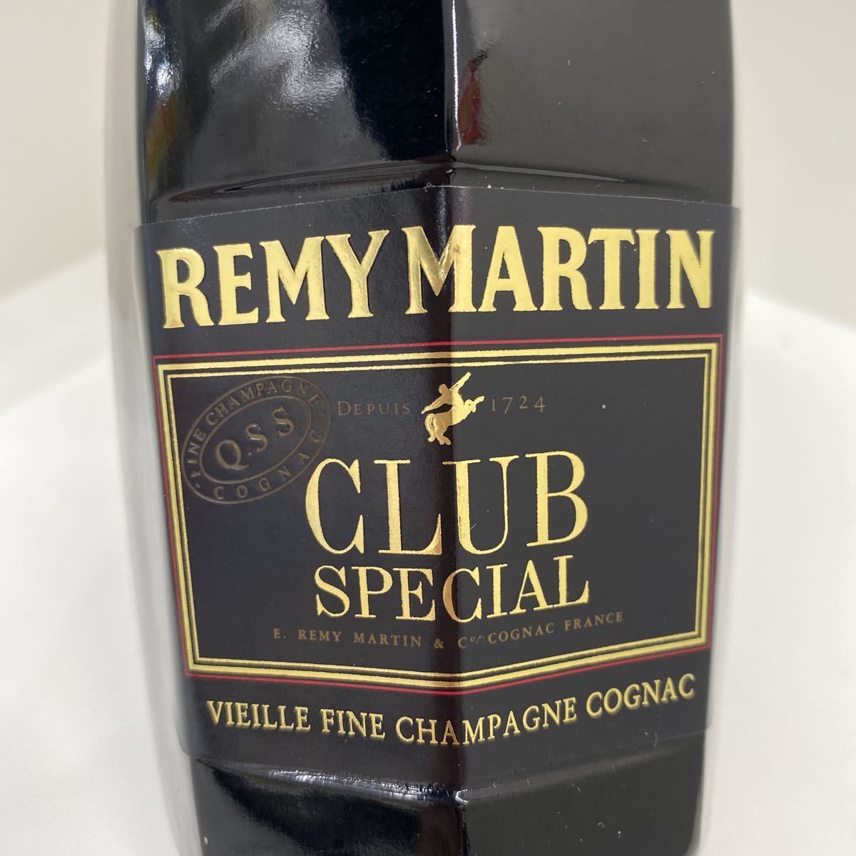 未開栓】REMY MARTIN レミーマルタン CLUB SPECIAL 古酒 700ml 1，322g