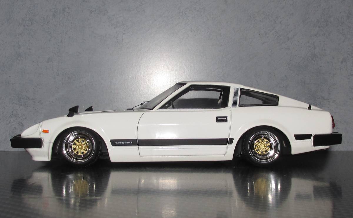 1/24 アシェット Hachette 国産名車コレクション 日産 フェアレディ280Z-L カスタム改 ローダウン アシェット 国産名車コレクション 1&frasl;24 国産名車 No.01 国産名車コレクションの通販