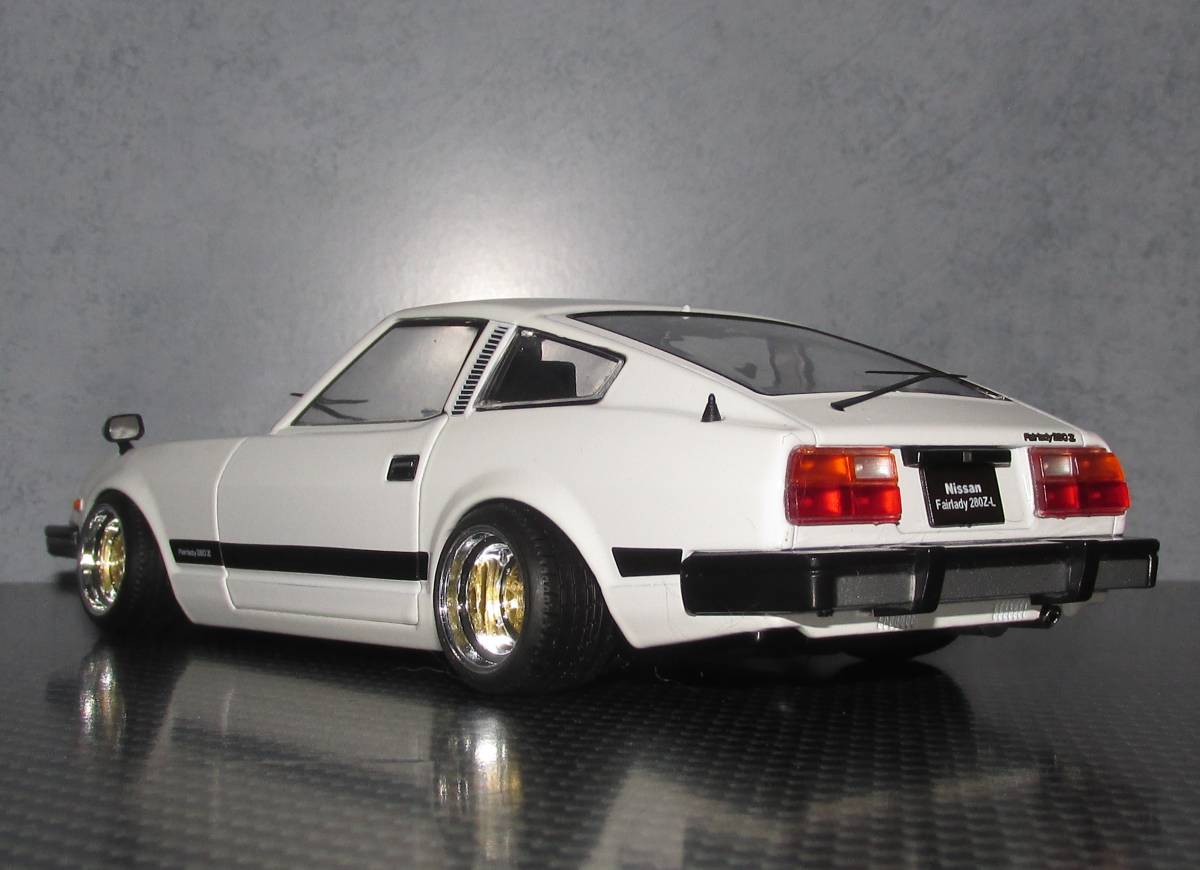 1/24 アシェット Hachette 国産名車コレクション 日産 フェアレディ280Z-L カスタム改 ローダウン アシェット 国産名車コレクション 1&frasl;24 国産名車 No.01 国産名車コレクションの通販