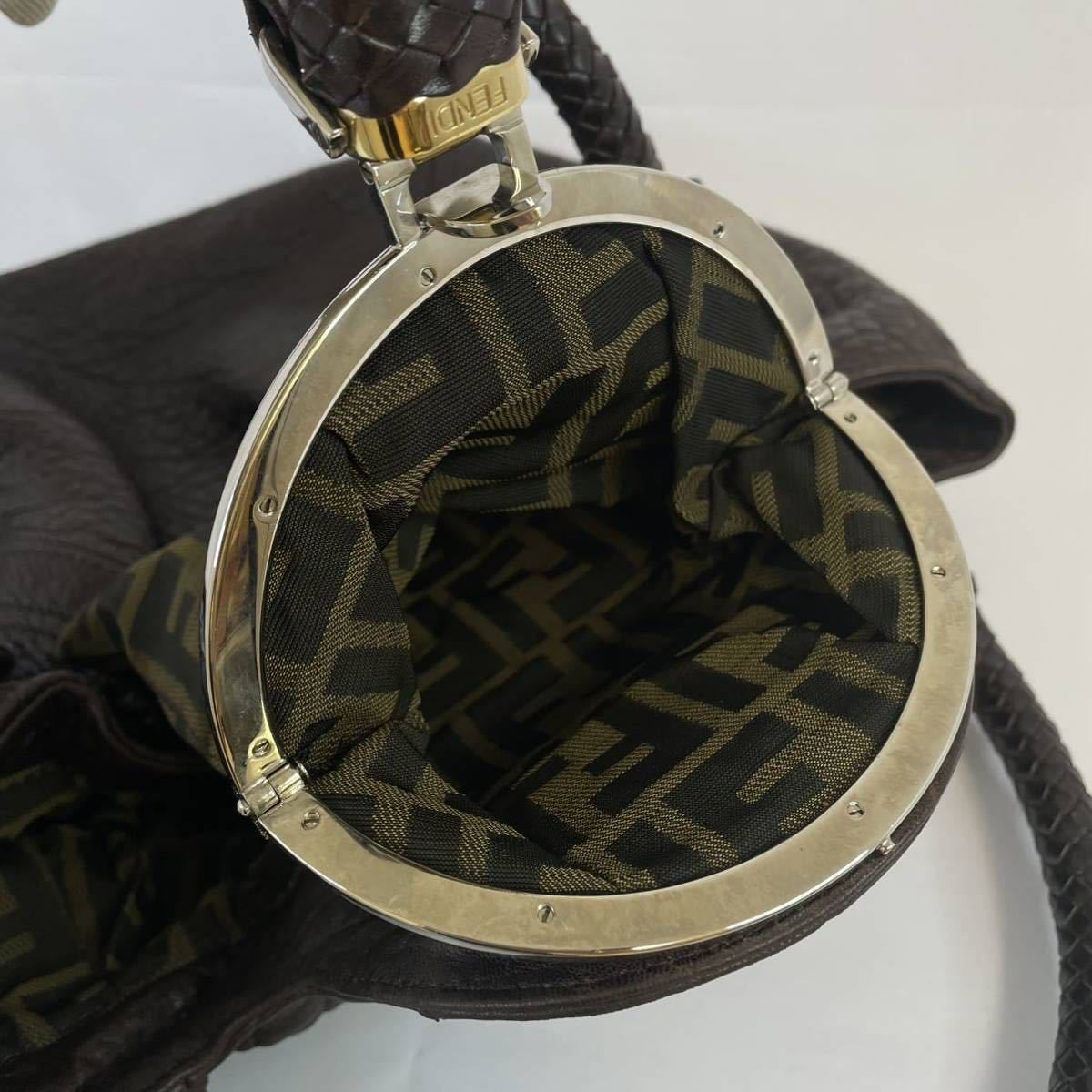 1円 極美品 FENDI フェンディ スパイバッグ レザー 内ズッカ柄 