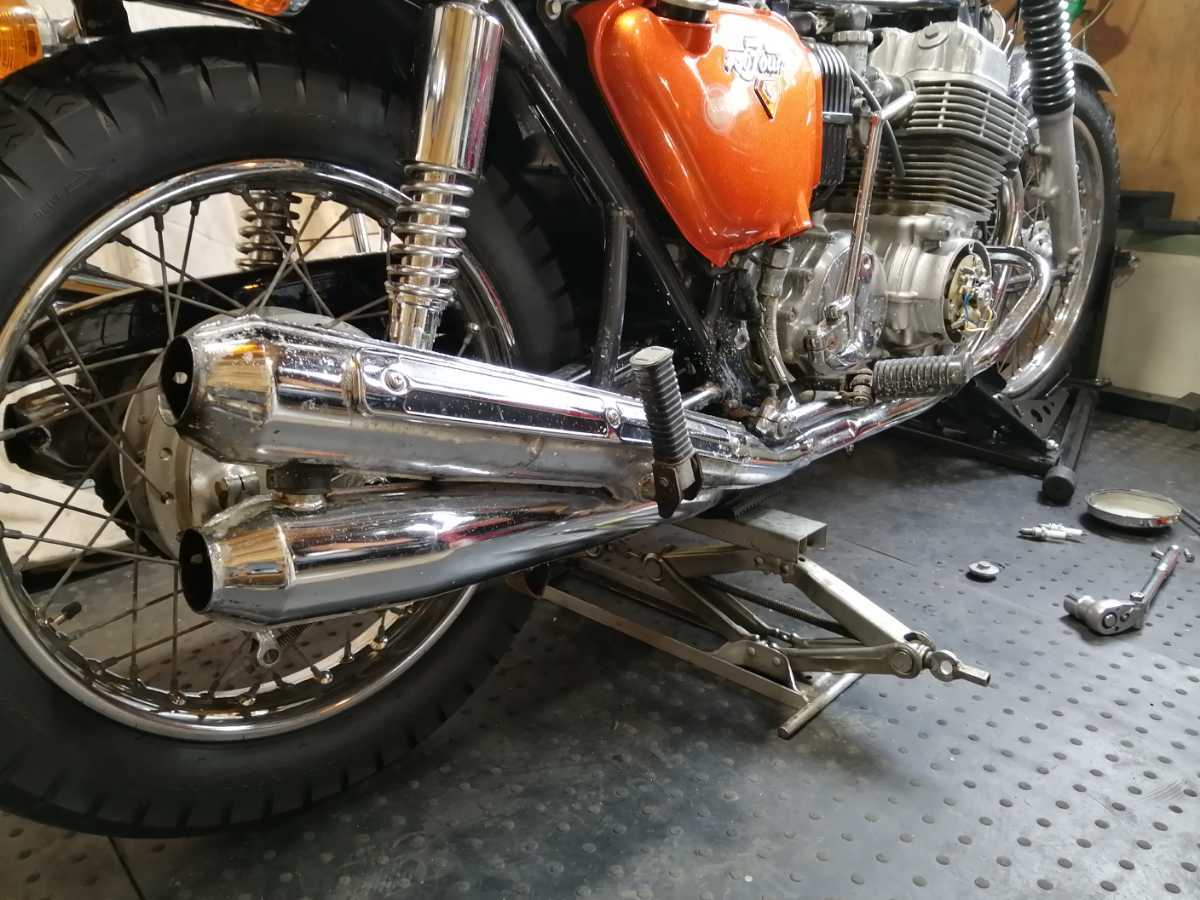 CB750k RC01 純正4本出しマフラー ジャンク サビ、穴、腐食あり