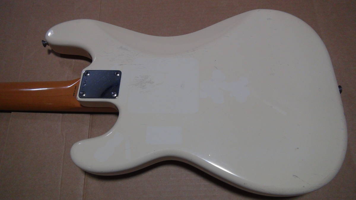 FENDER JAPAN PB プレシジョンベース ホワイト プレベ PRECISION BASS