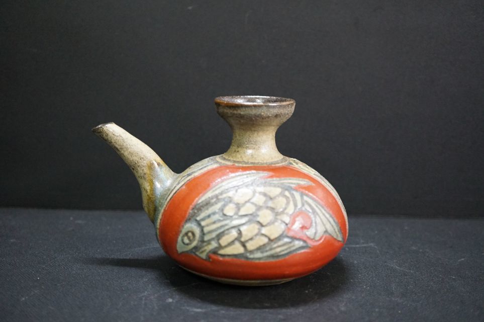 e1147 壷屋焼 小橋川清正 赤絵魚文 カラカラ 燗瓶 酒器 沖縄壼屋(