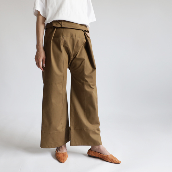 最終SALE『 巻き 巻く パンツ 』伸縮ストレッチ チノ●自由自在/自分サイズ●タイ ヨガ パンツ チノパン T48B