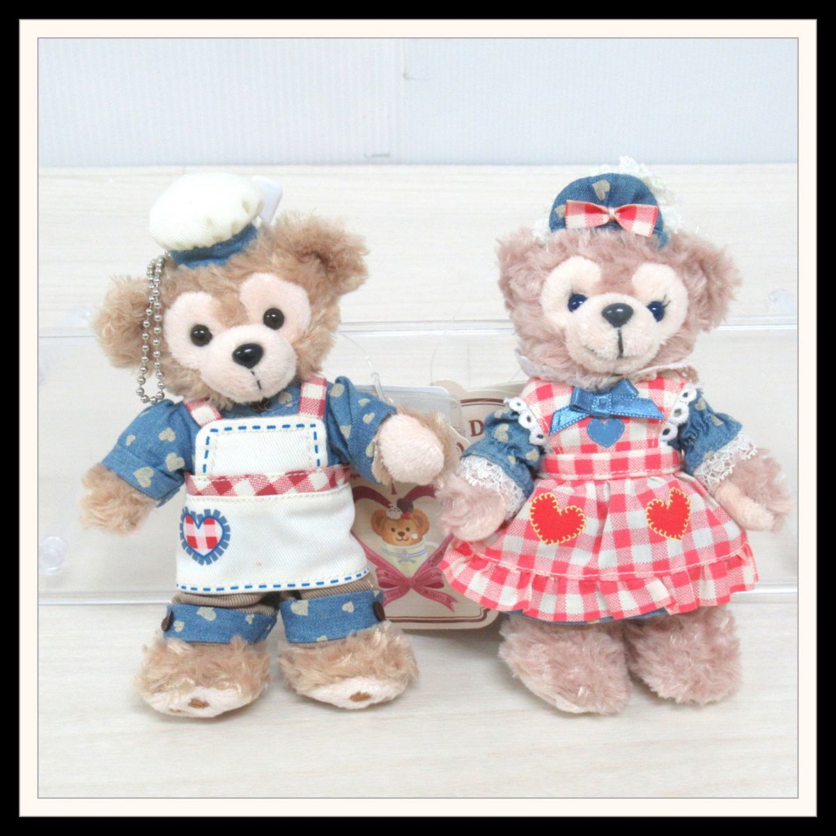  東京ディズニーシー 2014年 ダッフィー シェリーメイ バレンタイン スウィートダッフィー ぬいぐるみバッジ ぬいば N3 S1(ダッフィー)｜売買されたオークション情報、yahooの商品情報をアーカ ダッフィー