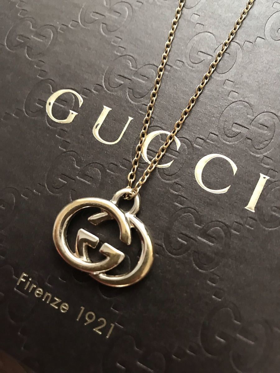 正規ちょっと美品 GUCCIグッチインターロッキングチャーム ゴールド系 