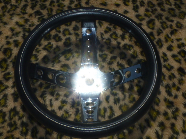 展示品！】グラント ステアリング グランツ ムーンアイズ HOTROD