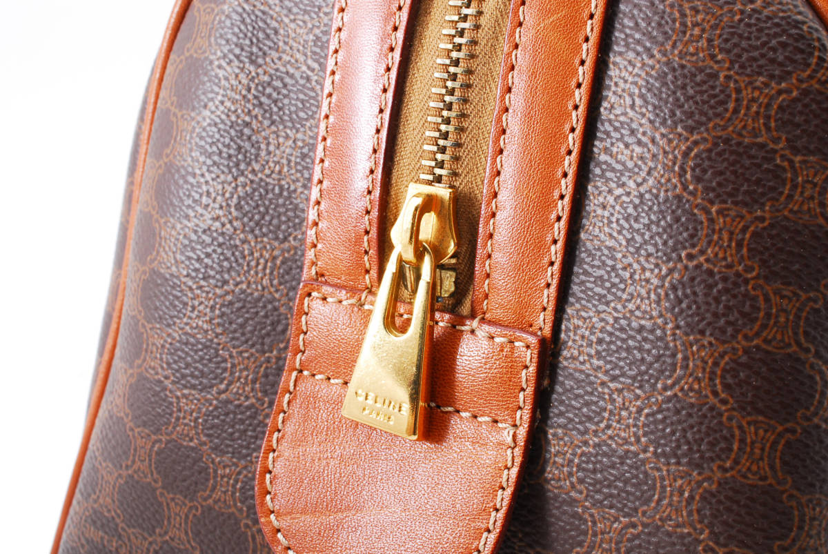 レディース CELINE セリーヌ バッグ ヴィンテージ 馬車金具