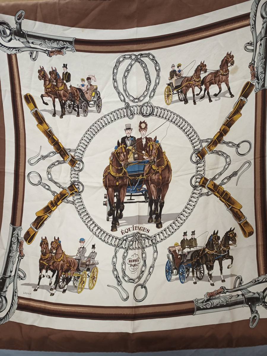 新作，100%新品 エルメス HERMES スカーフ Equipages カレ90 Ledouxの馬車 秋色 オールドHERMS シルク 激レア物 現品限り 格安スタート(スカーフ)｜売買されたオークション情報、yahooの商品情報をアーカイブ公開 - オ 服飾小物