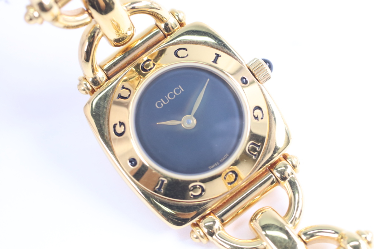 グッチ 6400L ホーススピット SS 黒文字盤 腕時計 外箱付き GUCCI