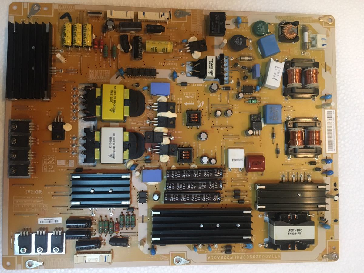 REGZA 42Z8 電源基板 PSLF226A01A 42z8 電源基板 REGZA 42Z8 電源基板 電源が入らない液晶テレビ42Z8の基板