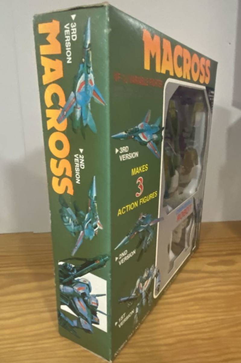未開封品 韓国版 マクロス MACROSS チェンジャブルロボットCHANGEABLE 
