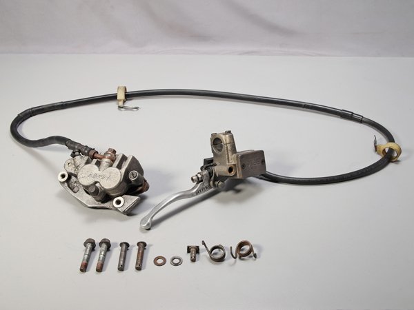 新作，セール 優良販 ホンダ CRM250AR MD32 純正フロントブレーキキャリパー マスター Fブレーキキャリパー(キャリパー)｜売買されたオークション情報、yahooの商品情報をアーカイブ公開 - オークファン ホンダ用