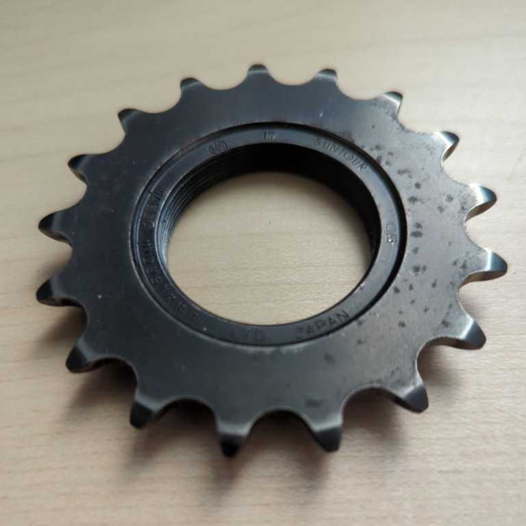 希少 SUNTOUR サンツアー 17T コグ ピスト ロックリング付き NJS刻印 