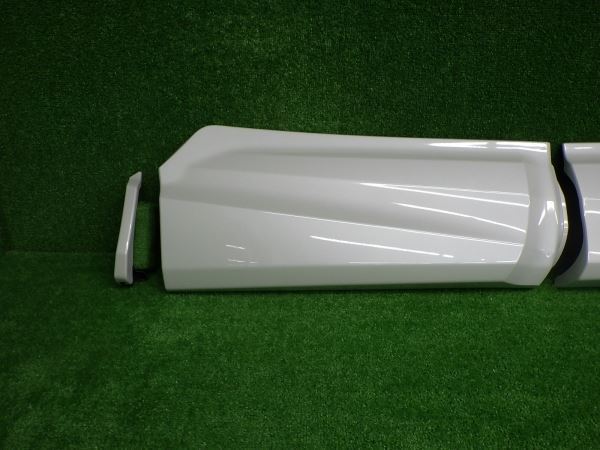 17311 モデリスタ カローラクロス ZVG11/ZVG15/ZSG10 右サイドスカート 
