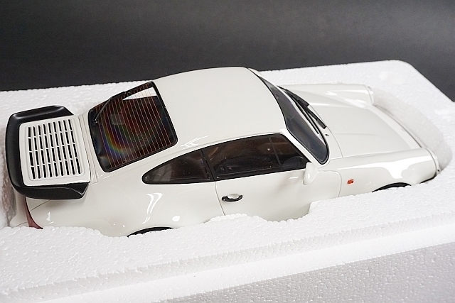 GT SPIRIT / GTスピリット 1/18 Porsche ポルシェ 911 (964) ターボ