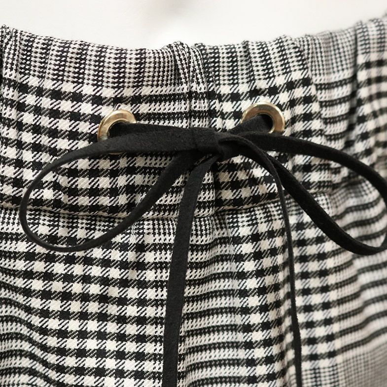 1円/春夏/Les Copains/IT40サイズ/サイドライン ハーフパンツ  