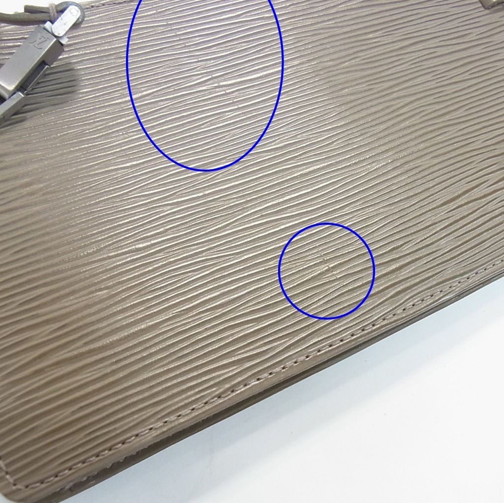 m1050663896.5