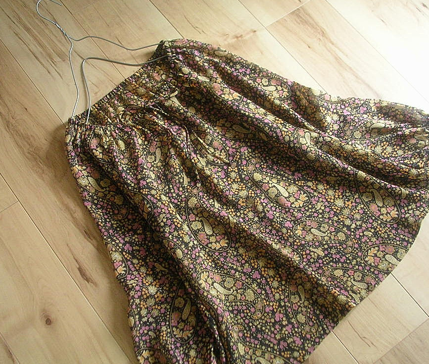 日本製☆レリアンLeilian☆フラワーペイズリー柄プルオーバーブラウスBw大きいサイズ11 | レリアン公式オンラインストア レリアン ペイズリー柄チュニック|レリアン レリアン公式 店舗人気ペイズリーブラウスプラス企画|レリアン